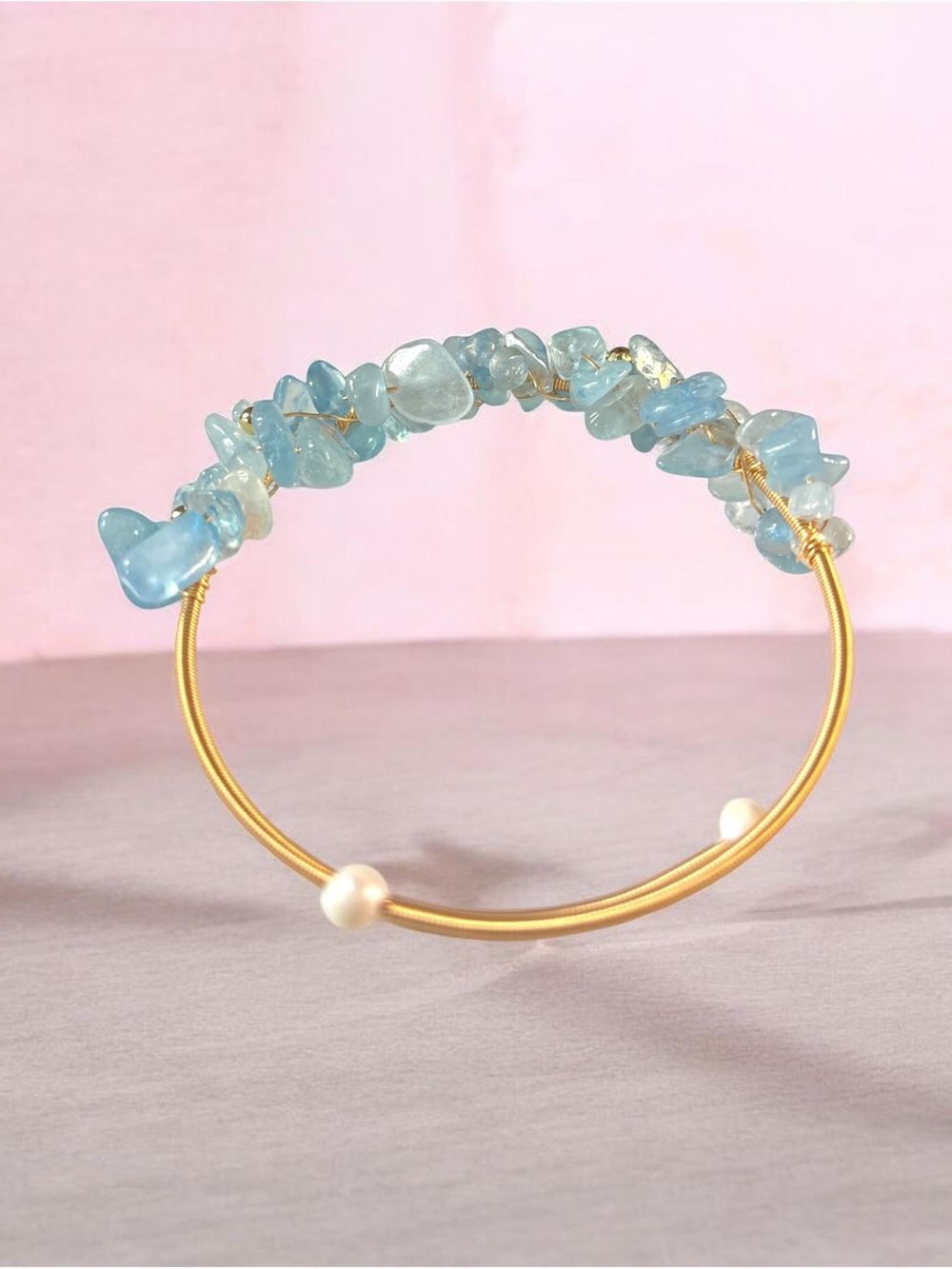 Gold-Tone Bracelet with Light Blue Aquamarine Stone Chips and Pearls